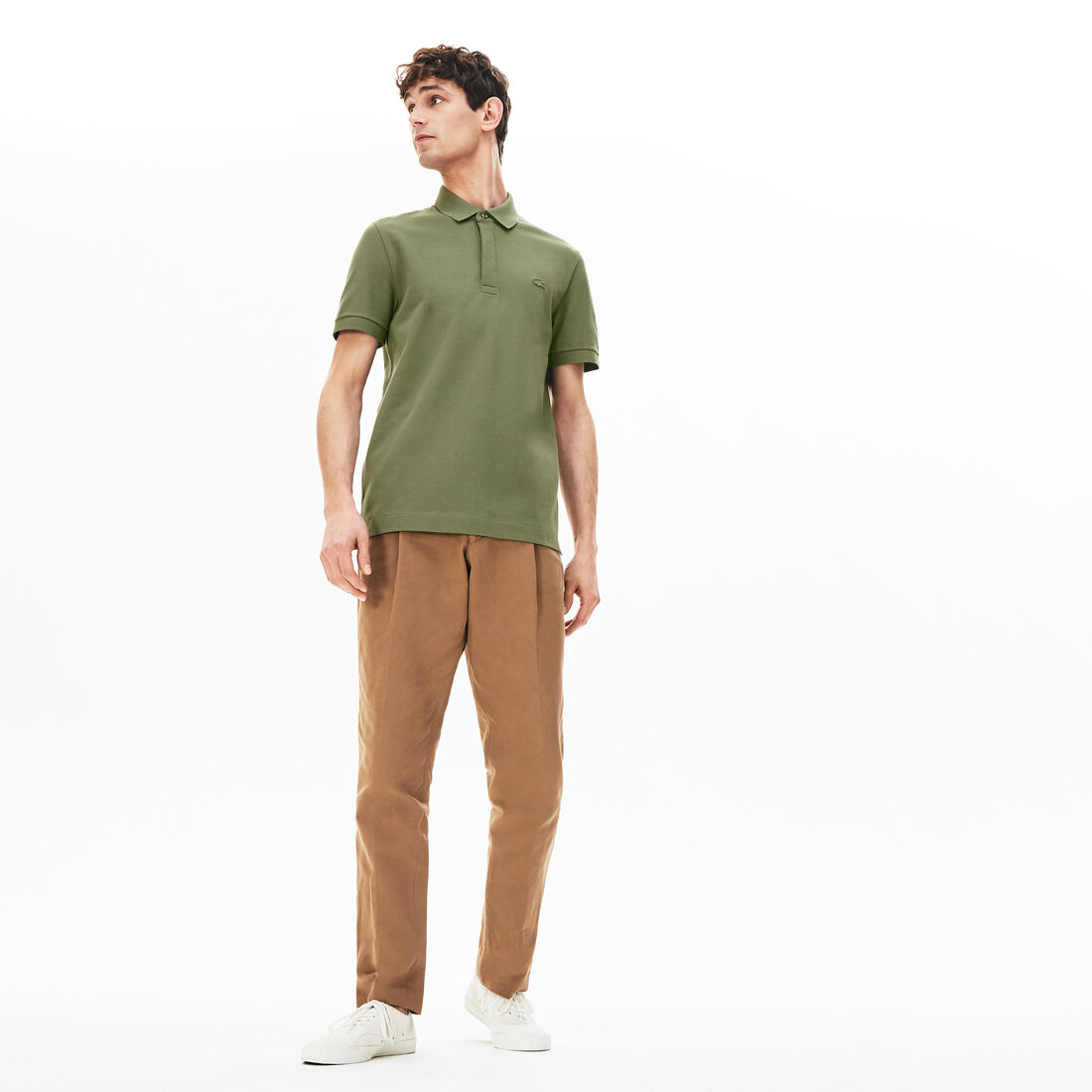 قميص بولو بيكيه باريسي بقصة عادية قميص بولو بيكيه باريسي بقصة عادية