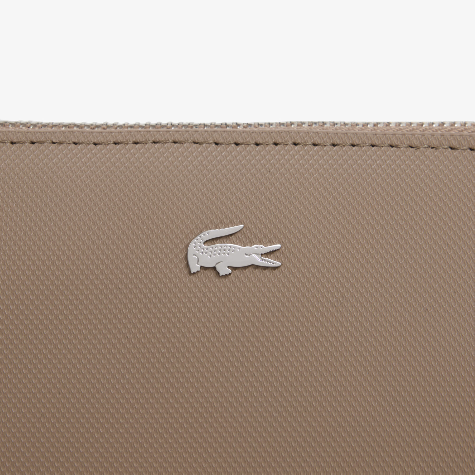 lacoste daily city shoulder bag