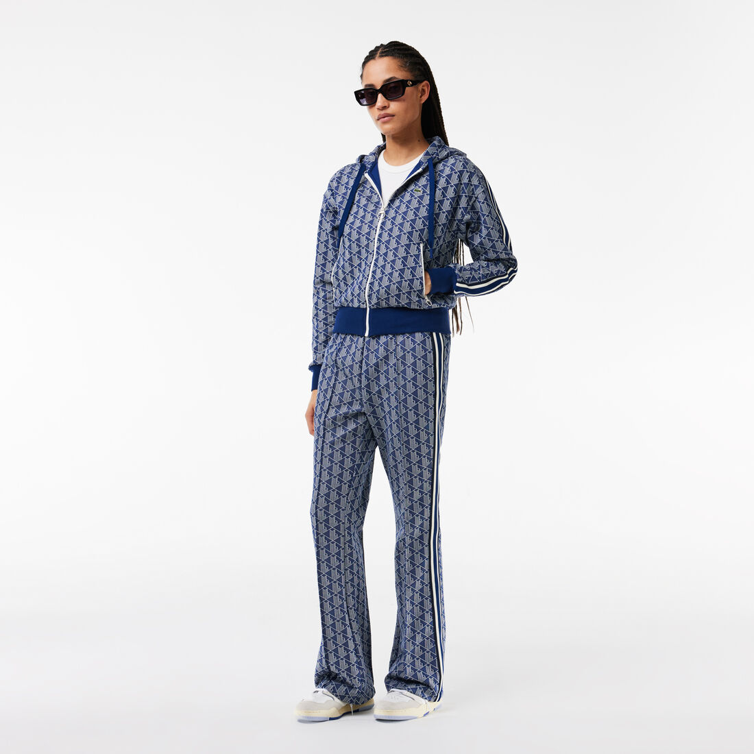 بنطال رياضي واسع منقوش Women's Lacoste Monogram Print Trackpants - XF9313-00-QIE