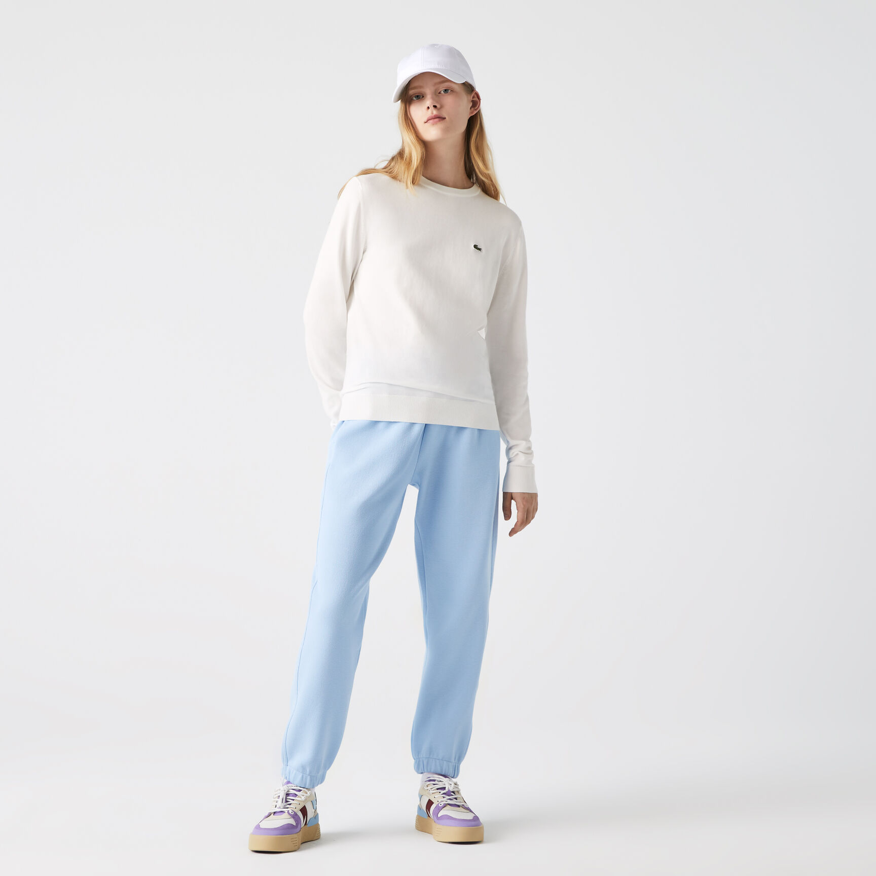 سترة قطن عضوي بفتحة رقبة مستديرة للنساء