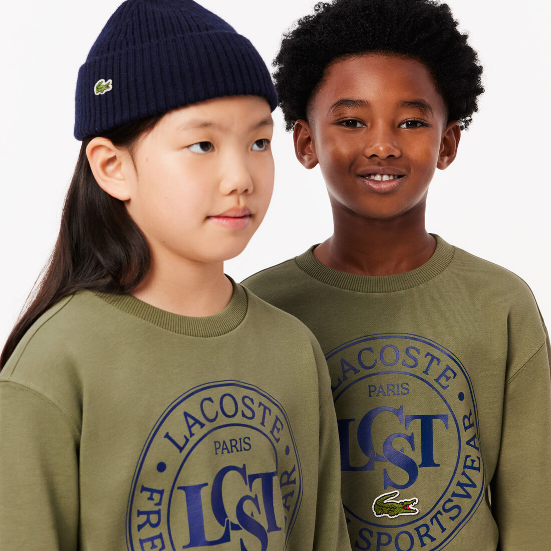 Contrast Badge Sweatshirt Contrast Badge Sweatshirt - SJ2483-00-BMY