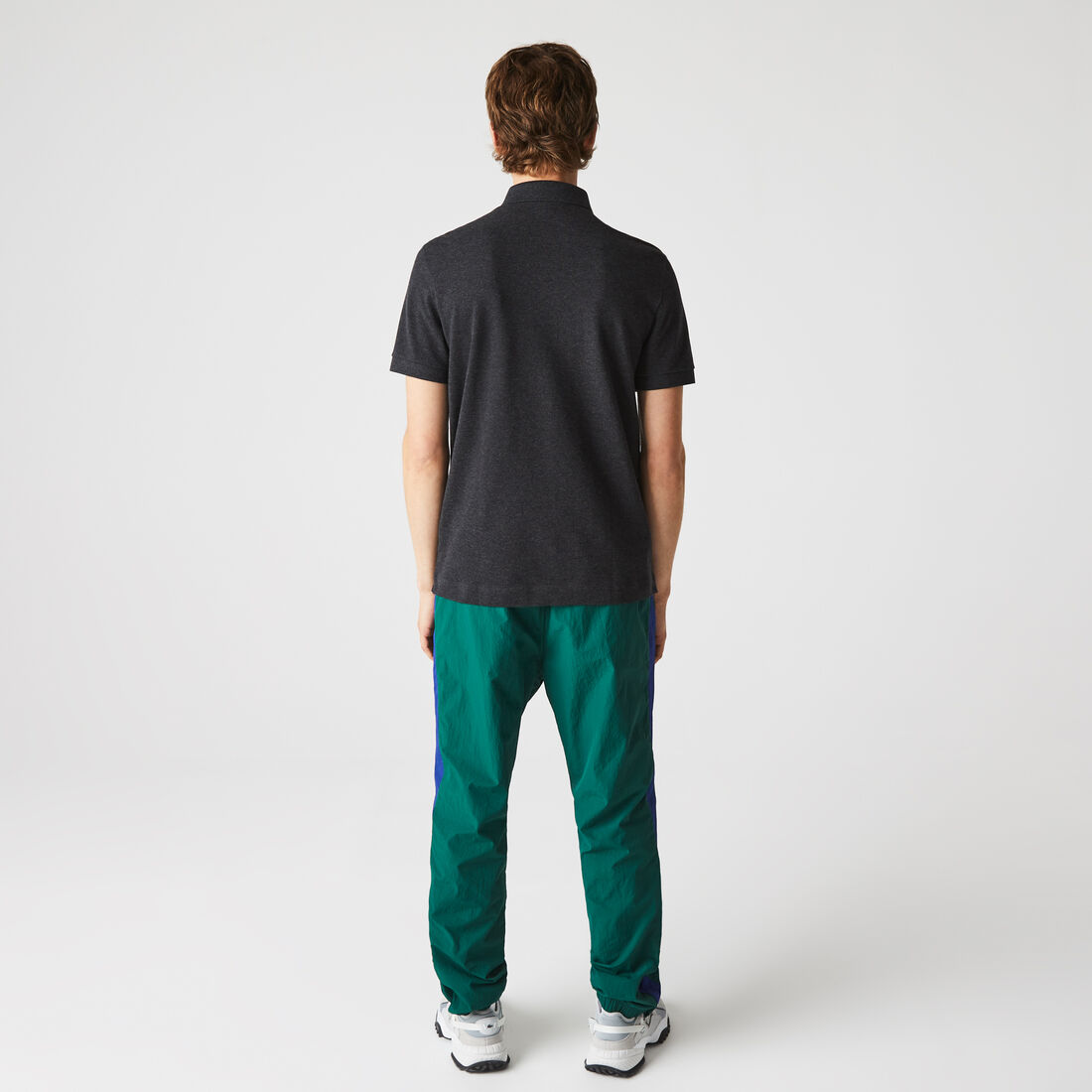 قميص بولو بيكيه باريسي بقصة عادية قميص بولو بيكيه باريسي بقصة عادية