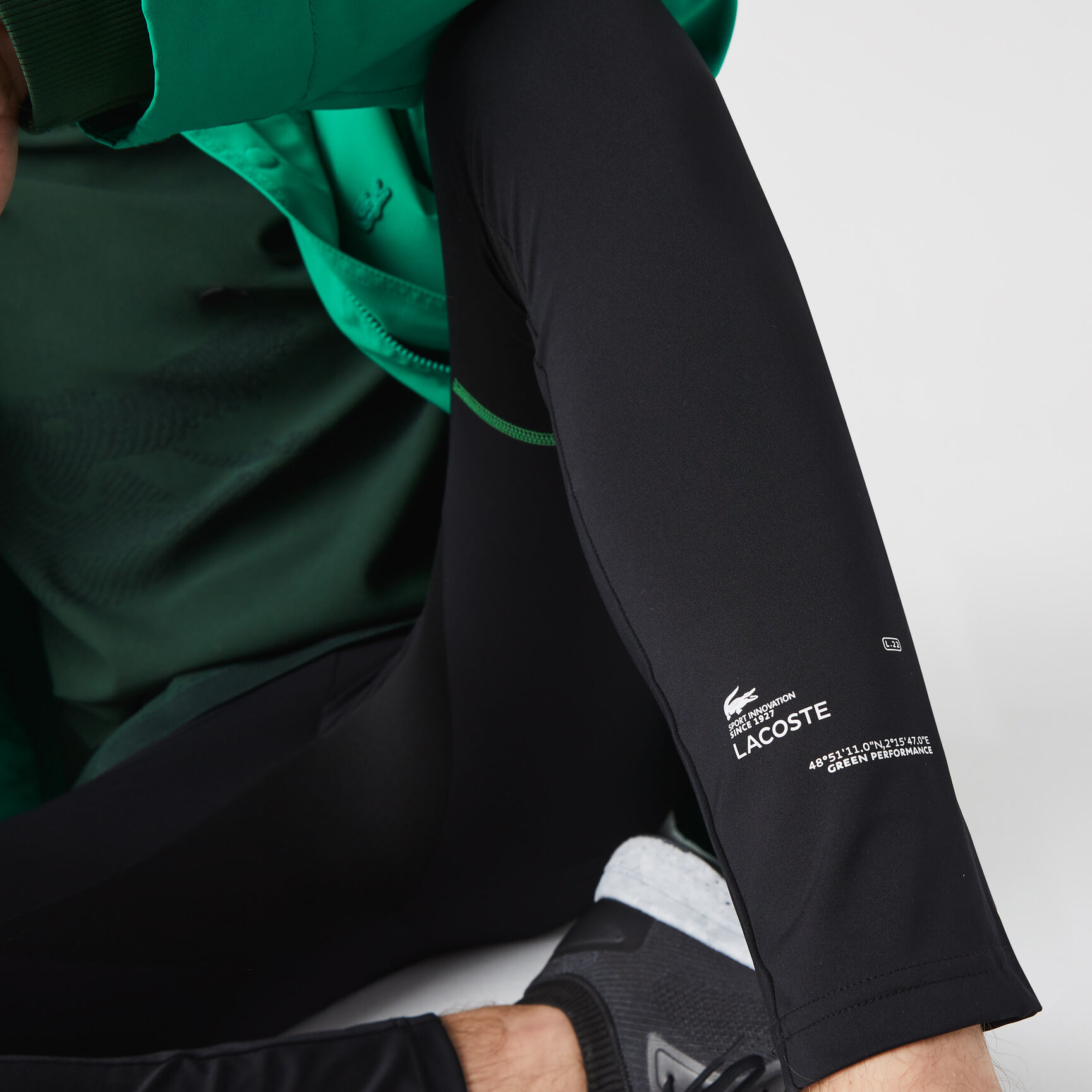 لغينغز للرجال مجموعة Lacoste SPORT لغينغز للرجال مجموعة Lacoste SPORT