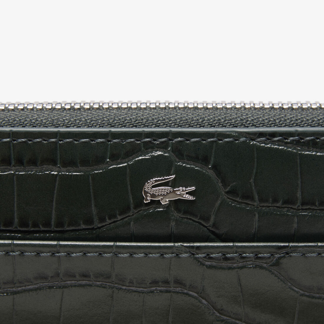 محفظة شانتاكو جلدية كبيرة منقوشة Large Chantaco Embossed Leather Billfold - NF4978KL-B43