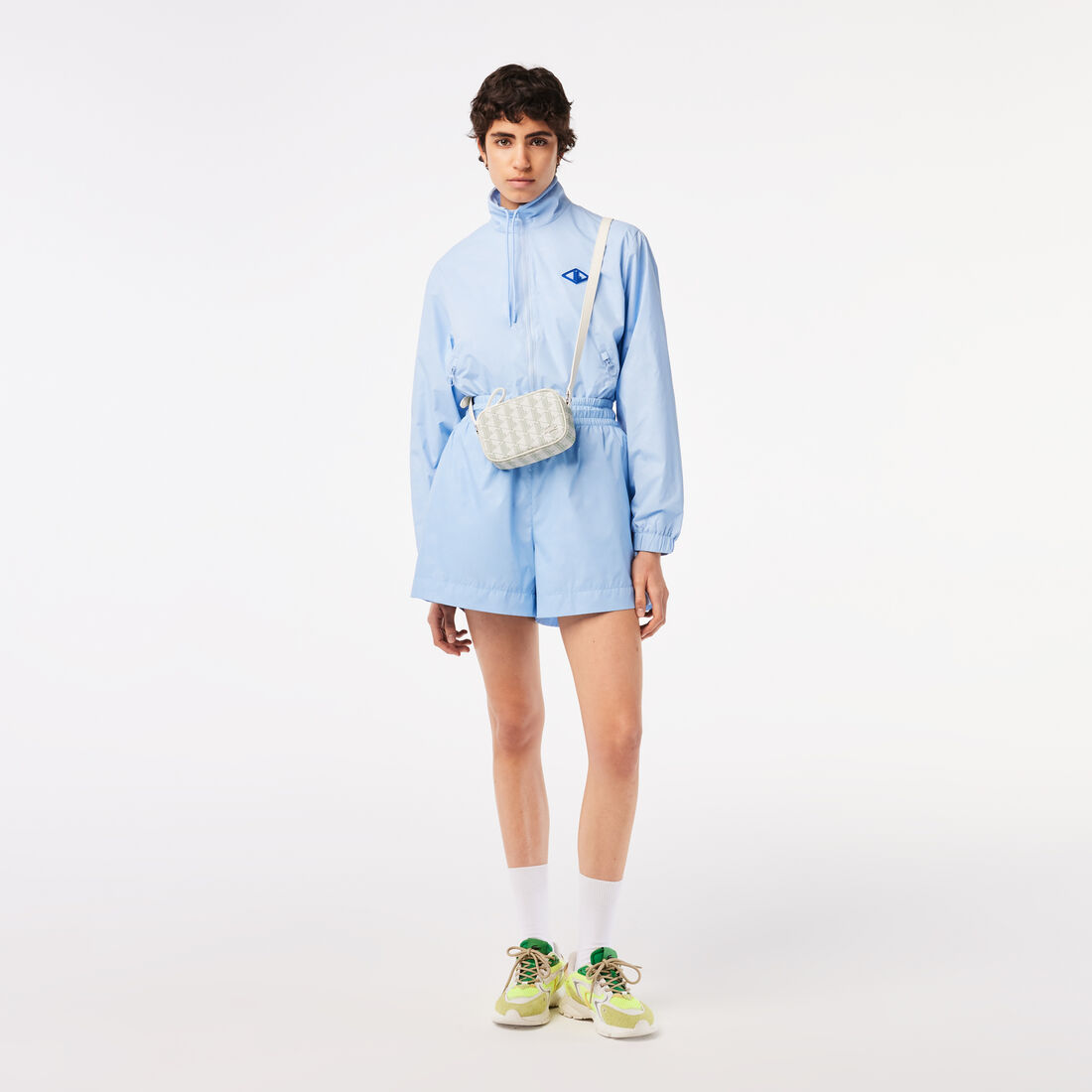 حقيبة كروس صغيرة بطبعة حروف شعار الماركة للنساء حقيبة كروس صغيرة بطبعة حروف شعار الماركة للنساء